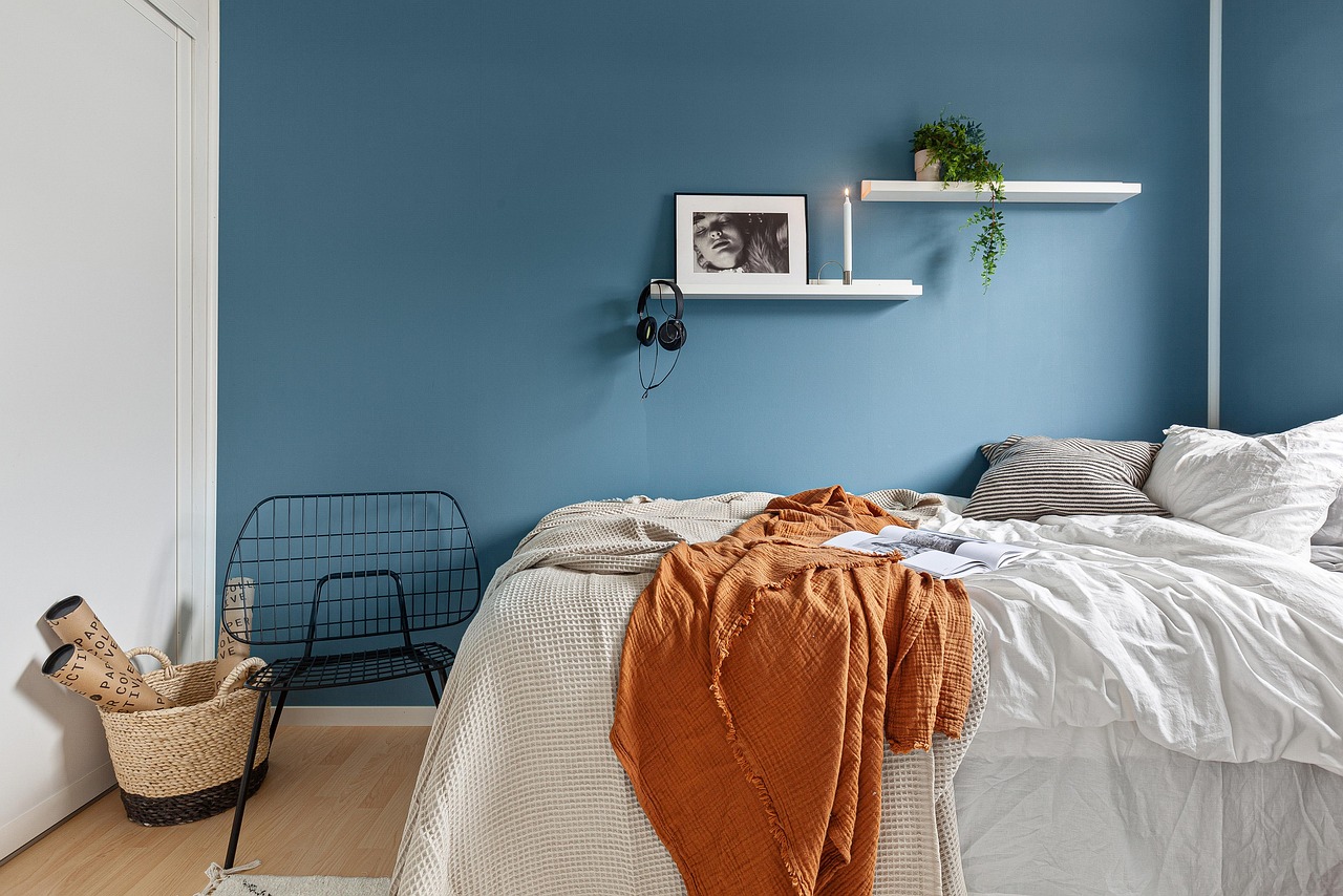 Bedroom, interior design, modern bedroom interior — How to Select the Best Fence Contractors for Your Upcoming Project